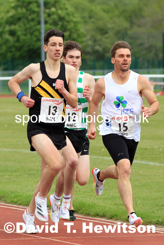 BMC 800 metres, Monday, May 9th, BMC Chester le Street, County Durham. Photo: David T. Hewitson/Sports for All Pics